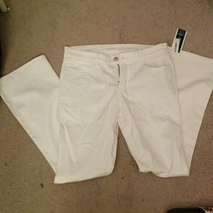 NWT Old Navy White Micro-Flare Jeans